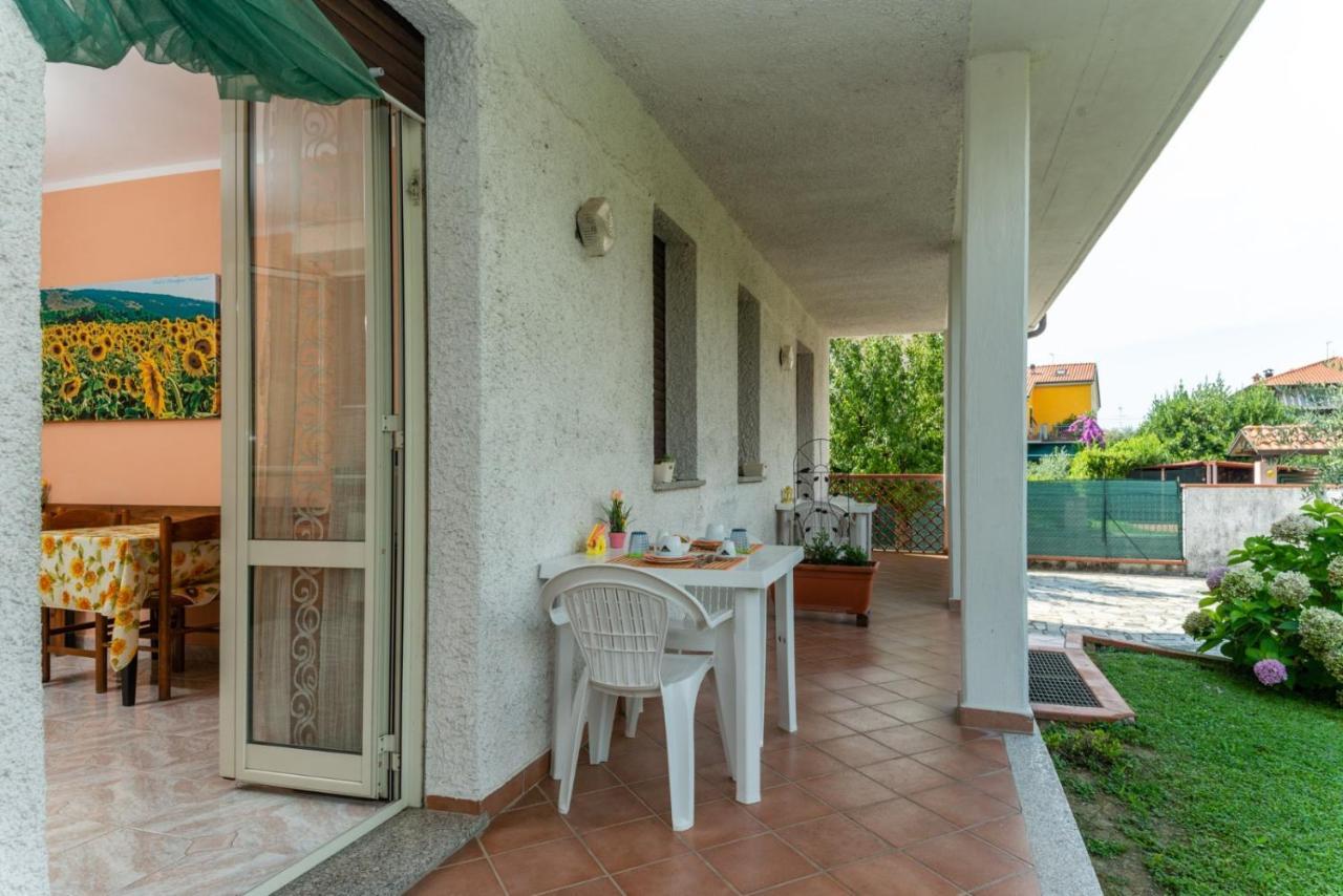 B&B Il Girasole Ortonovo Kültér fotó