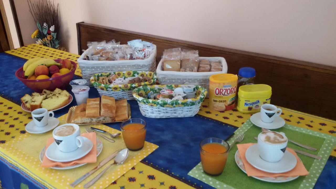 B&B Il Girasole Ortonovo Kültér fotó