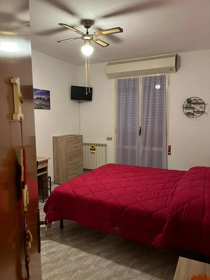B&B Il Girasole Ortonovo Kültér fotó